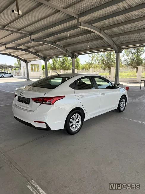 Hyundai Accent, 2022
