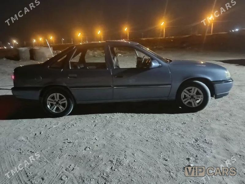 Opel Vectra, 1989