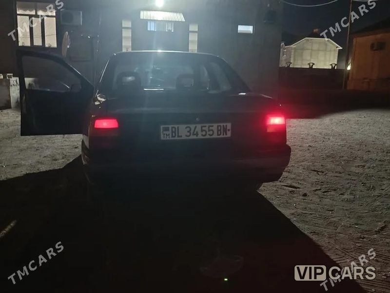 Opel Vectra, 1989