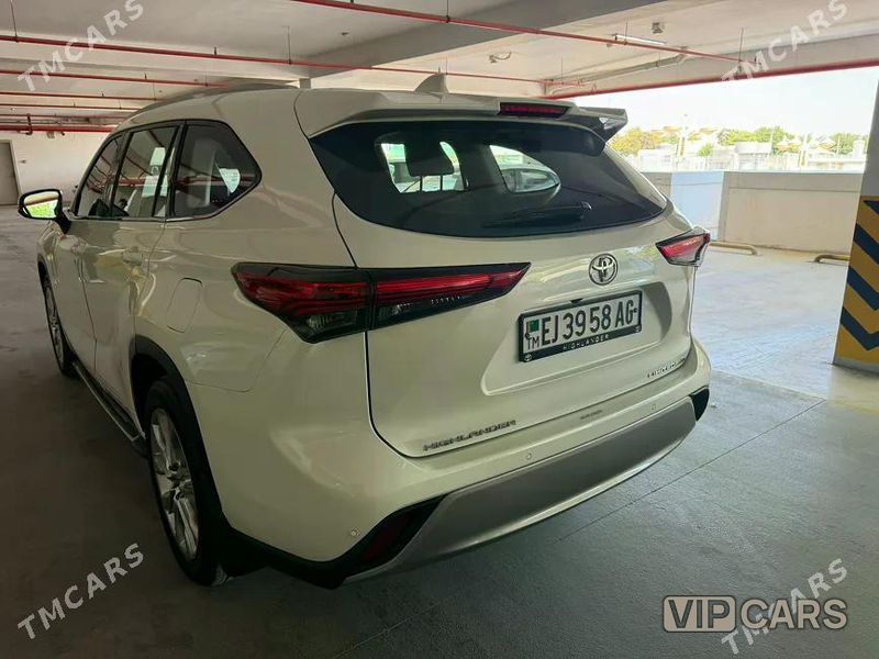 Toyota Highlander, 2021