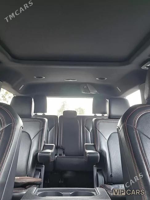 Ford Expedition, 2022