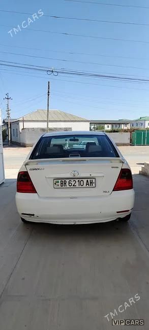 Toyota Corolla, 2001
