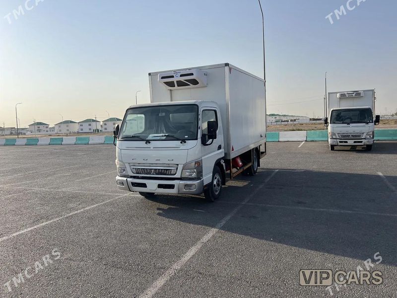 Mitsubishi Fuso, 2025