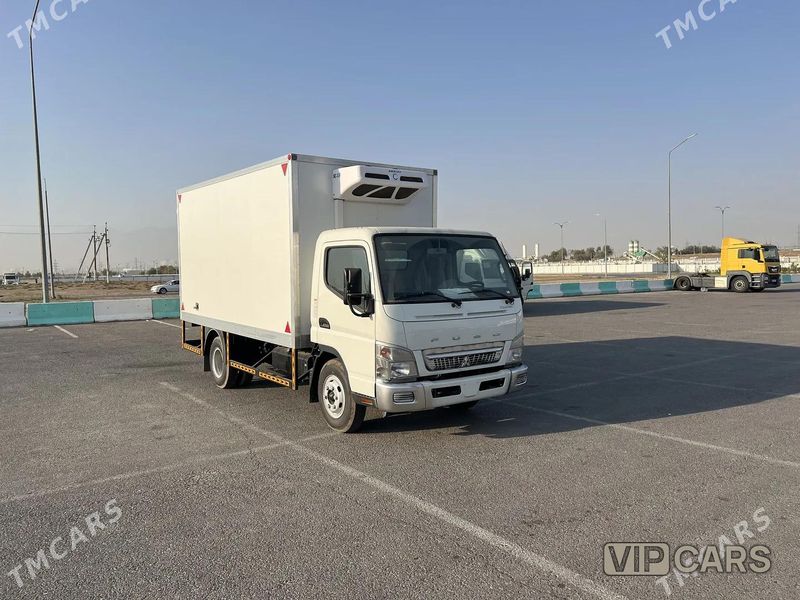 Mitsubishi Canter, 2025