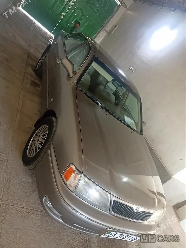 Toyota Avalon, 1998