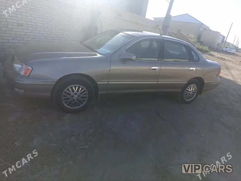 Toyota Avalon, 1998