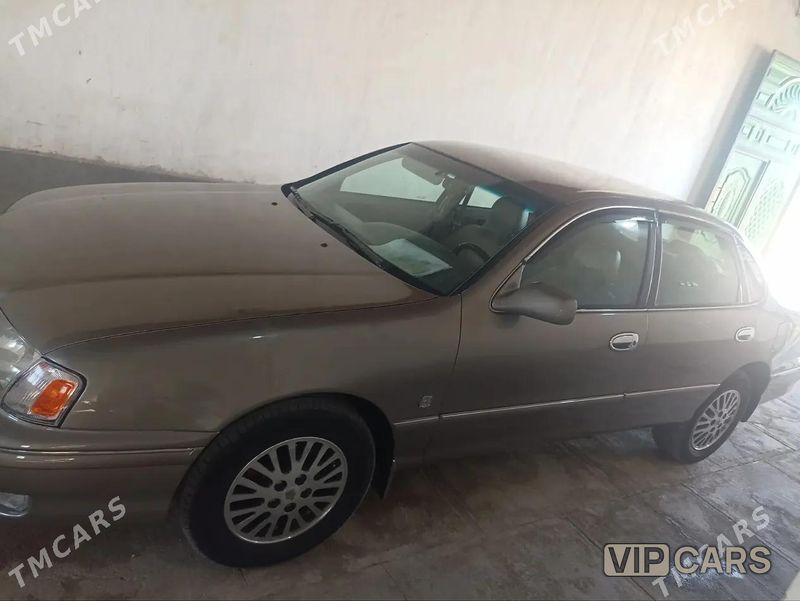 Toyota Avalon, 1998