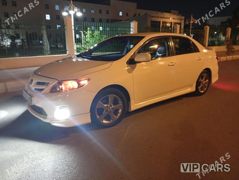 Toyota Corolla, 2011