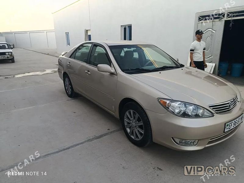 Toyota Camry, 2002