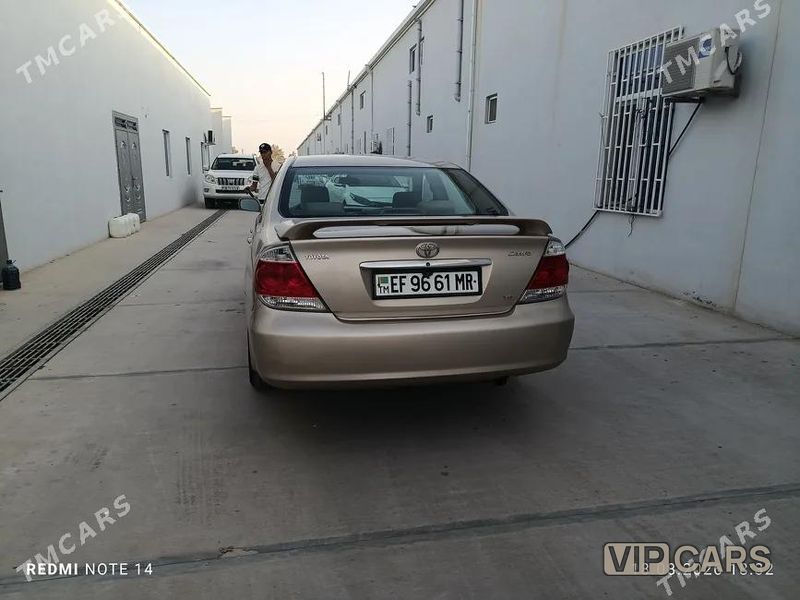 Toyota Camry, 2002