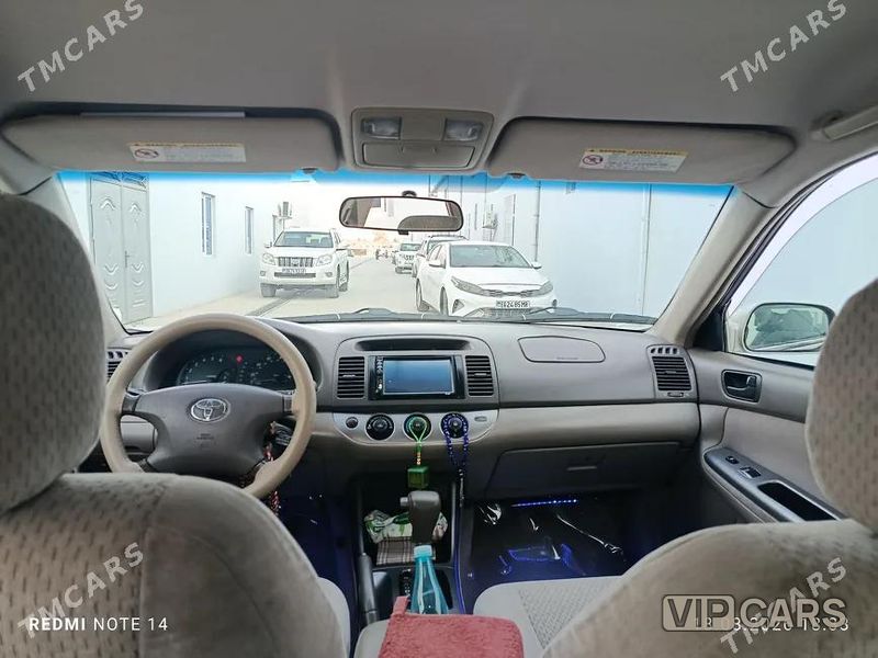 Toyota Camry, 2002