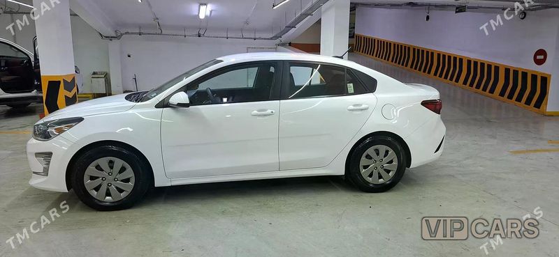 Kia Rio, 2022
