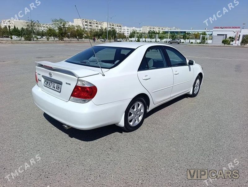 Toyota Camry, 2002