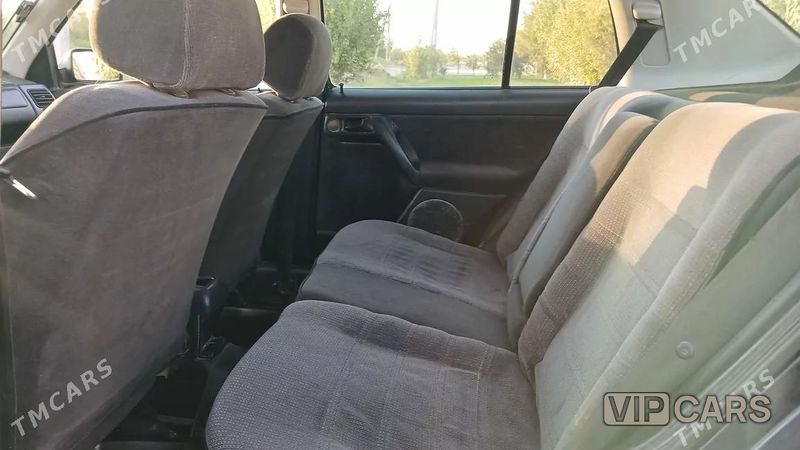 Volkswagen Vento, 1992