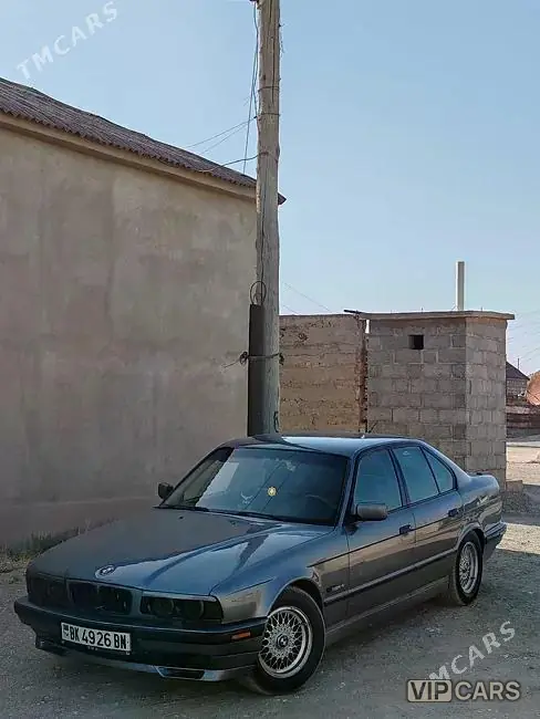 BMW E34, 1994 — фото 1