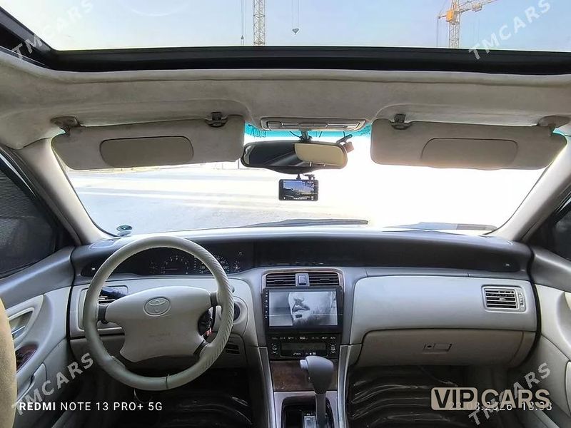 Toyota Avalon, 2001