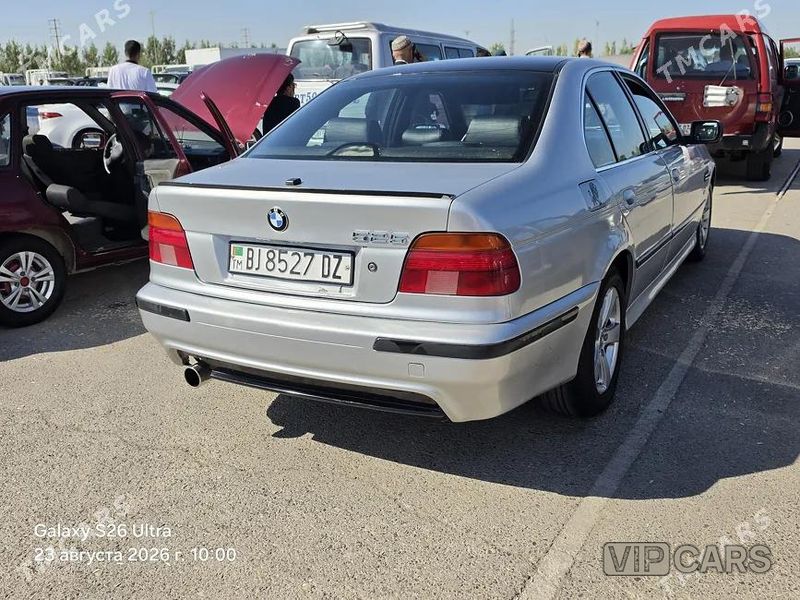 BMW E39, 1998