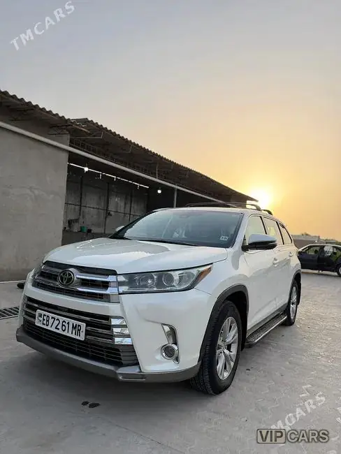 Toyota Highlander, 2019 — фото 1