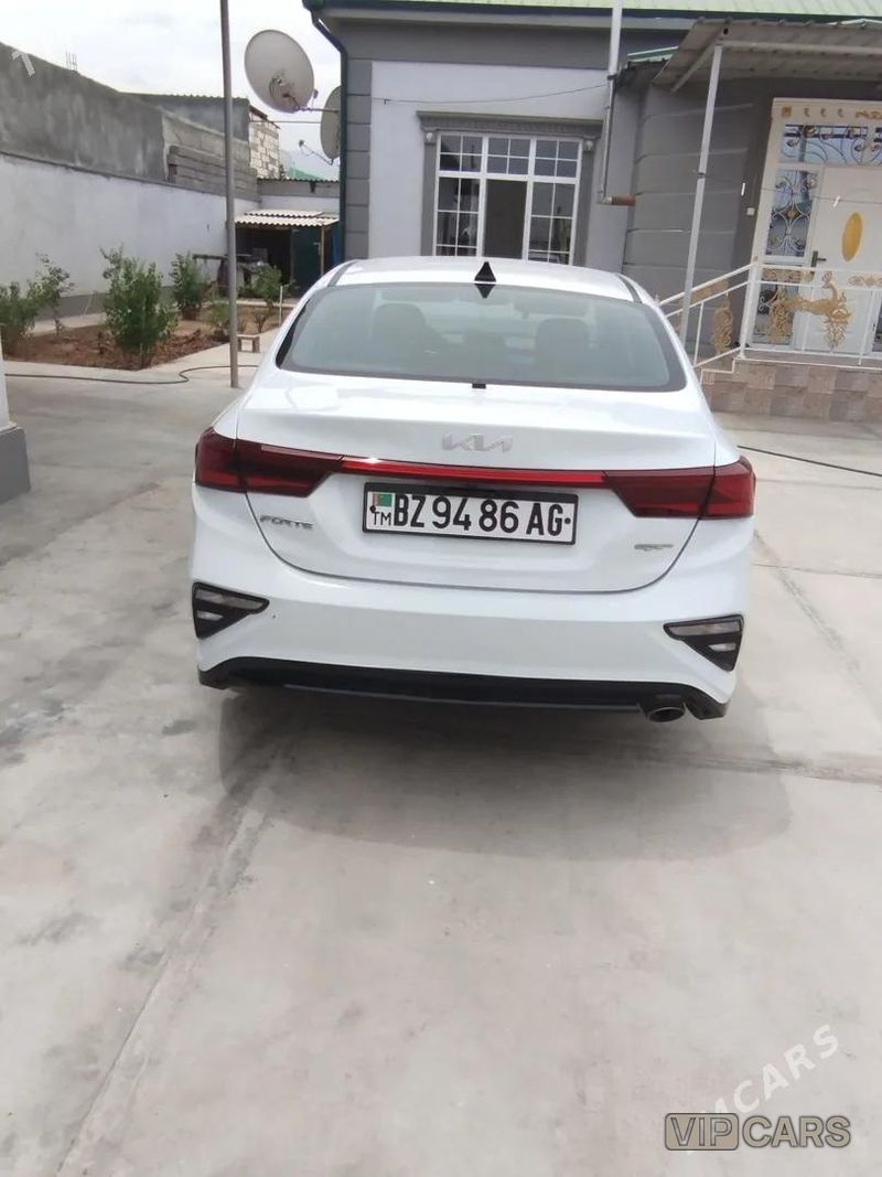 Kia Forte, 2021