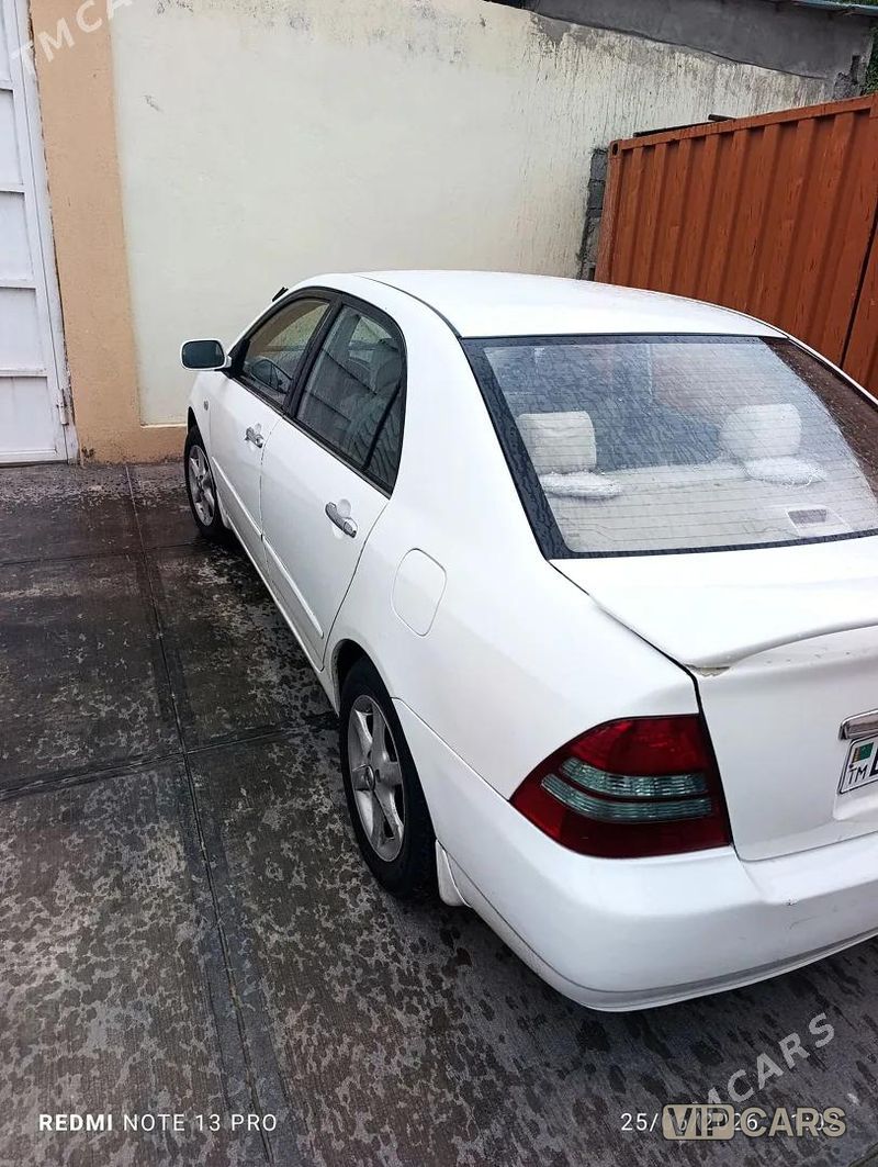 Toyota Corolla, 2004