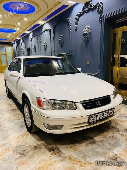 Toyota Camry, 1998