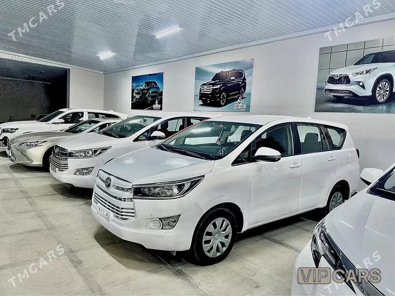 Toyota Innova, 2021