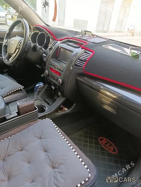 Kia Sorento, 2011