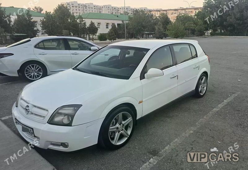Opel Signum, 2005