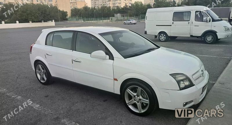 Opel Signum, 2005