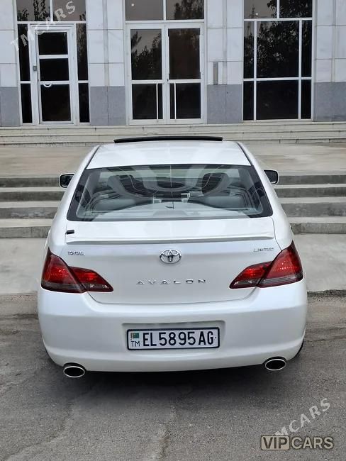 Toyota Avalon, 2008