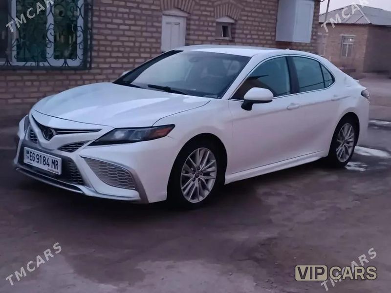 Toyota Camry, 2021