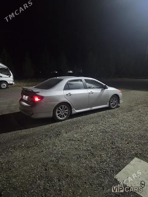 Toyota Corolla, 2010