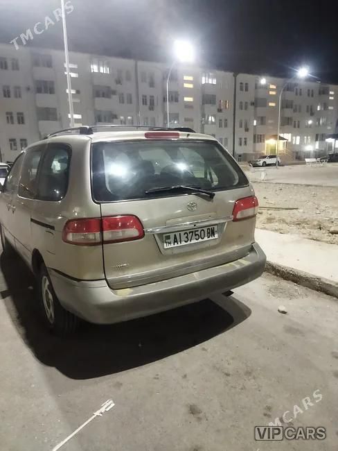 Toyota Sienna, 2003