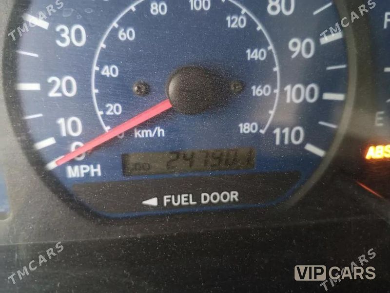 Toyota Sienna, 2003