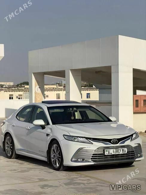 Toyota Camry, 2020