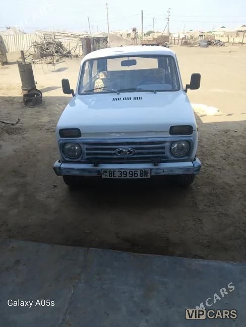 Lada Niva, 1999