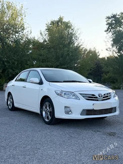 Toyota Corolla, 2011