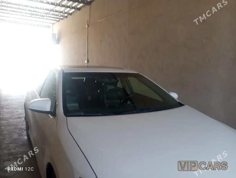 Toyota Camry, 2012