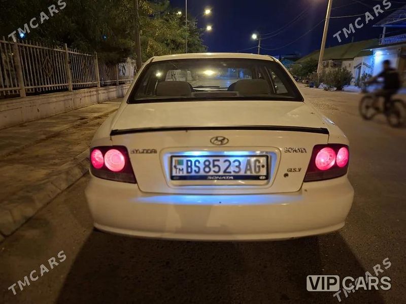Hyundai Sonata, 2003