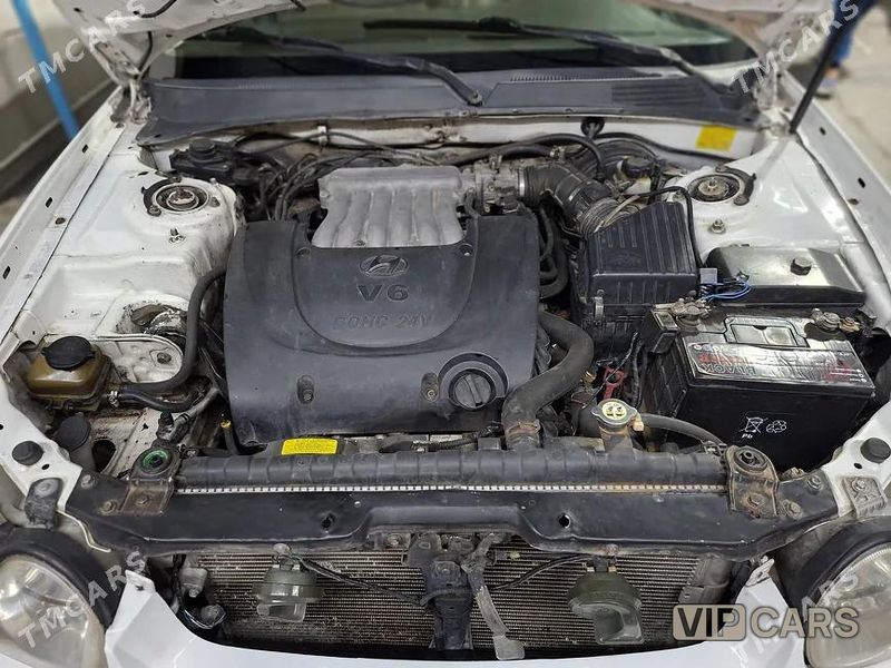 Hyundai Sonata, 2003