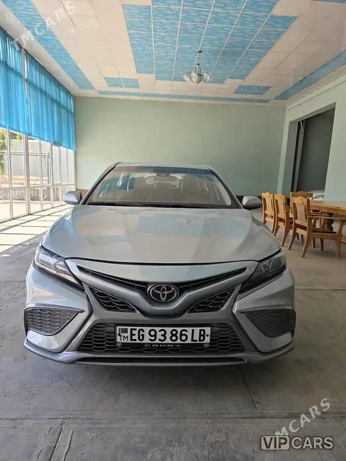 Toyota Camry, 2021