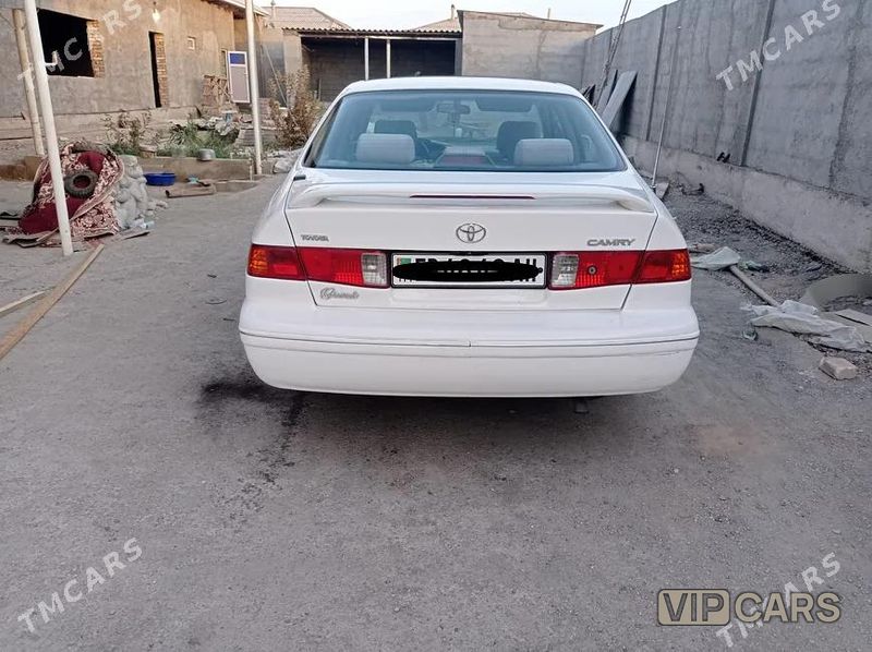 Toyota Camry, 2000
