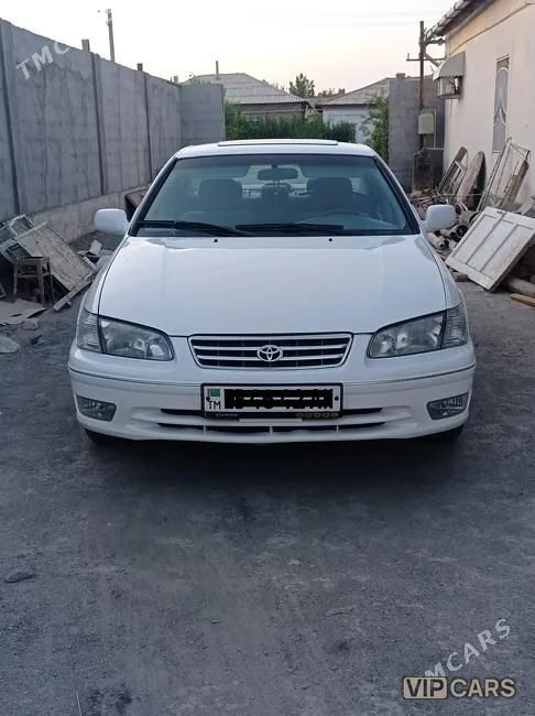 Toyota Camry, 2000