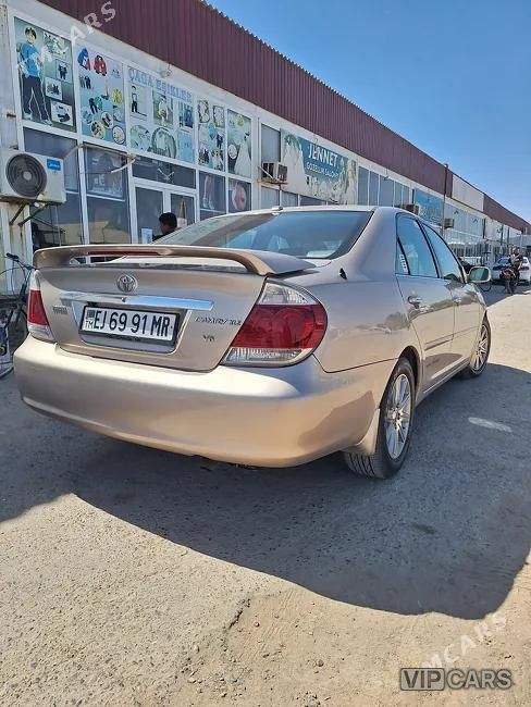 Toyota Camry, 2003