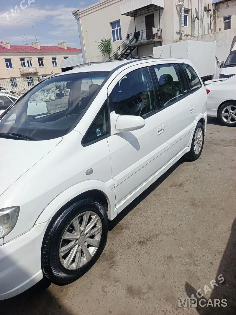 Opel Zafira, 2002