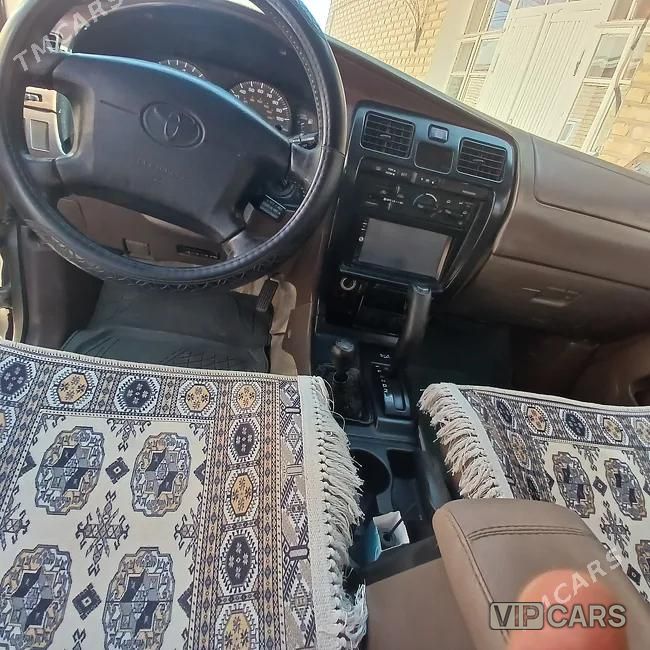 Toyota 4Runner, 2000