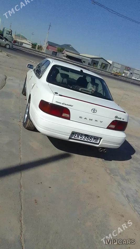 Toyota Camry, 1996