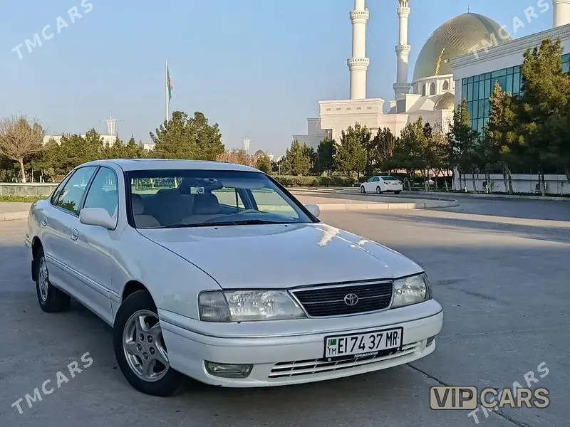 Toyota Avalon, 1999 — фото 1