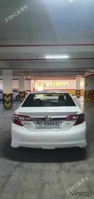 Toyota Camry, 2013