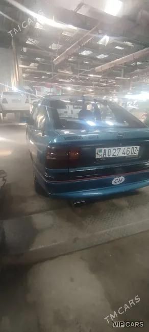 Opel Vectra, 1993
